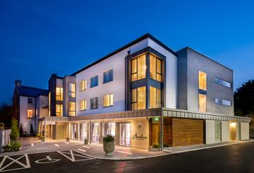 Welcome to Avalon House Hotel